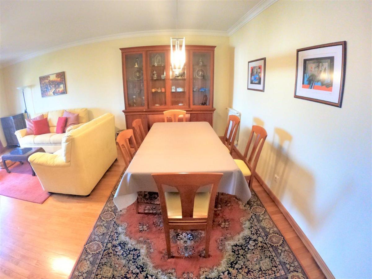 Lisbon 2 Bedroom Apartment With Balcony In Alges Algés Exterior foto