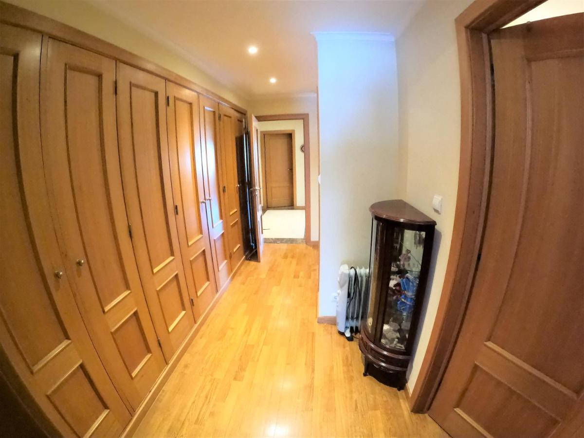 Lisbon 2 Bedroom Apartment With Balcony In Alges Algés Exterior foto