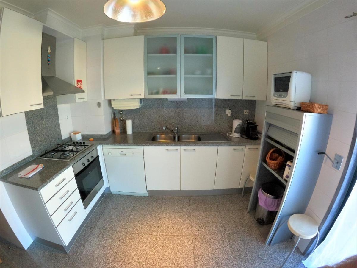 Lisbon 2 Bedroom Apartment With Balcony In Alges Algés Exterior foto